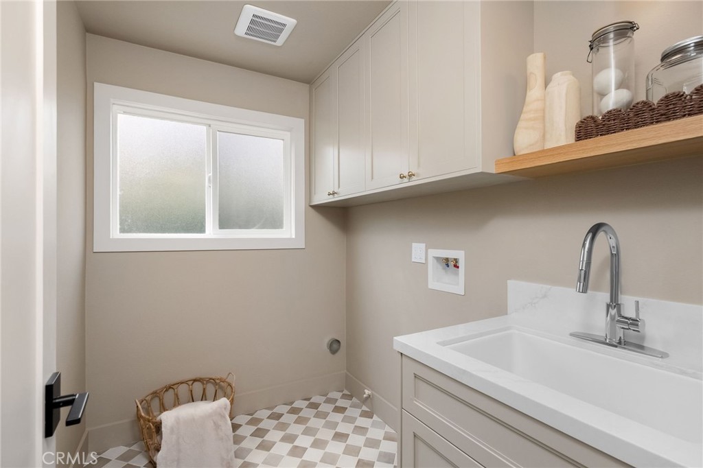 17571 Wrightwood