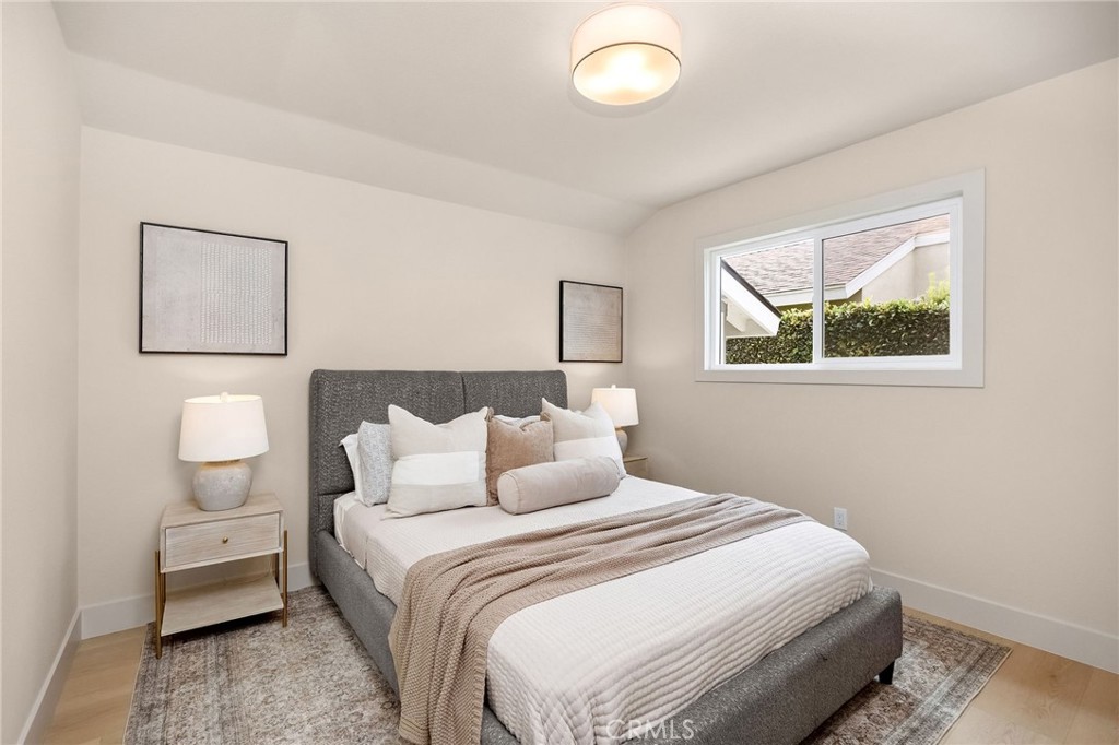 17571 Wrightwood