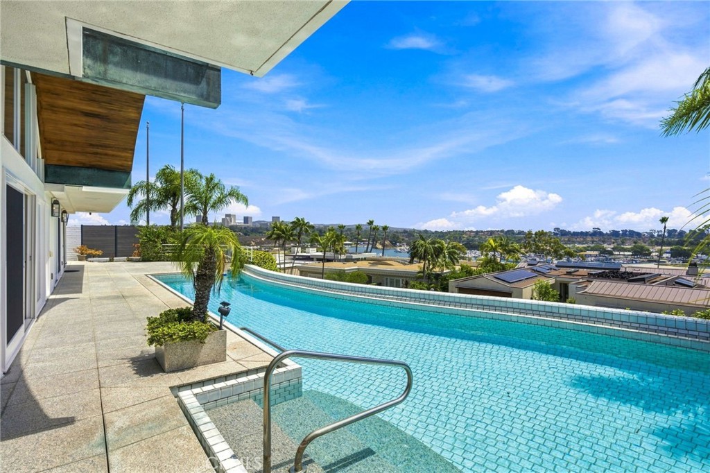 1026 Santiago Drive