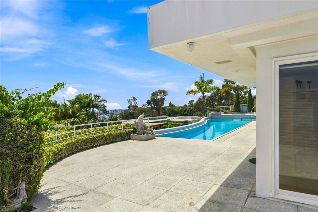 1026 Santiago Drive