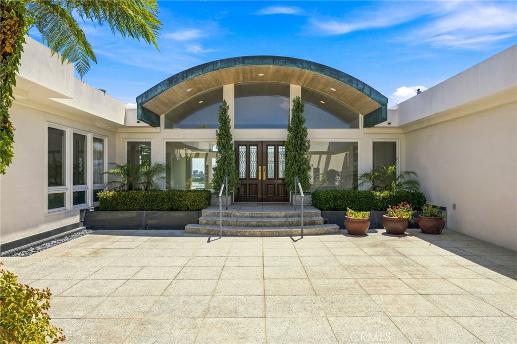1026 Santiago Drive