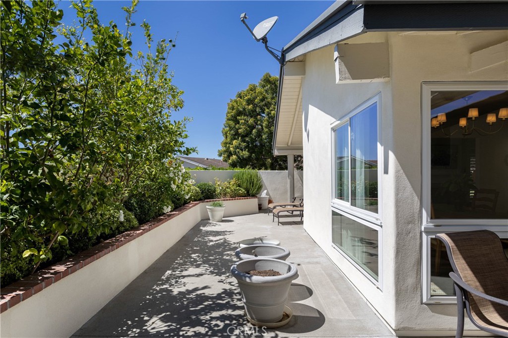 2 Shoal Drive
