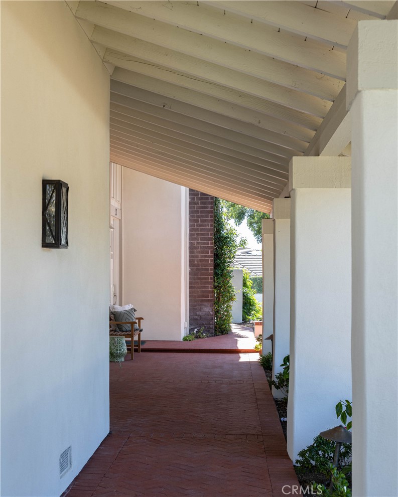 2 Shoal Drive