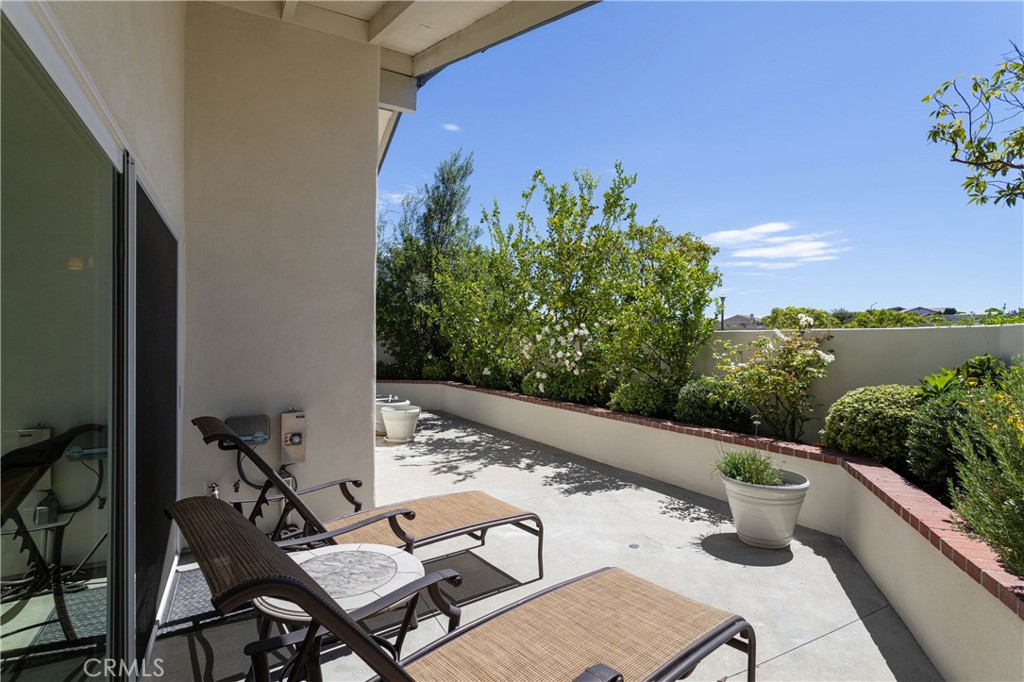 2 Shoal Drive