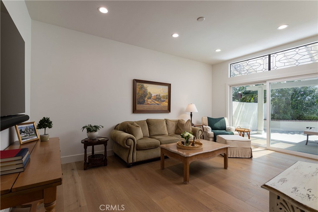 2 Shoal Drive