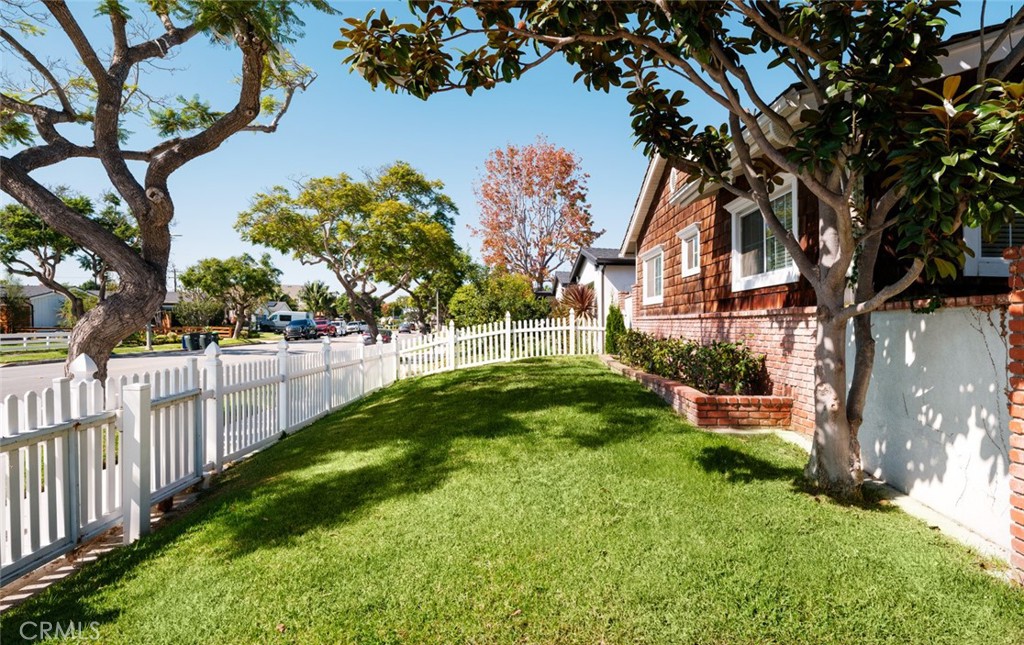 1912 Highland Drive