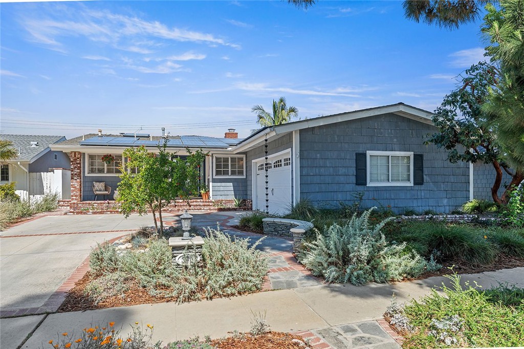 371 Peralta Avenue