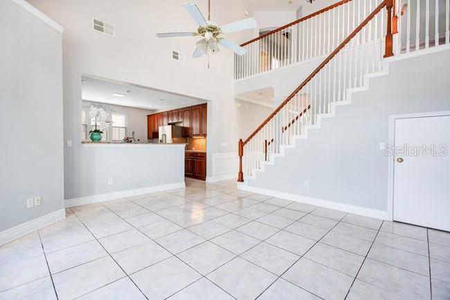 1222 GOLDEN CANNA LN