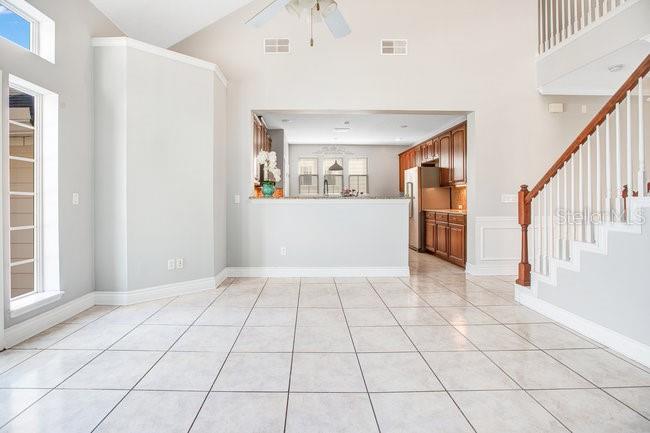 1222 GOLDEN CANNA LN