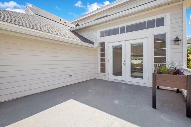 1222 GOLDEN CANNA LN