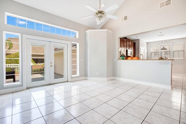 1222 GOLDEN CANNA LN