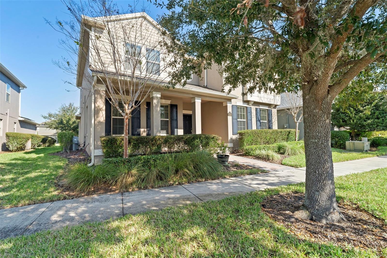 15549 WATERLEIGH COVE DR