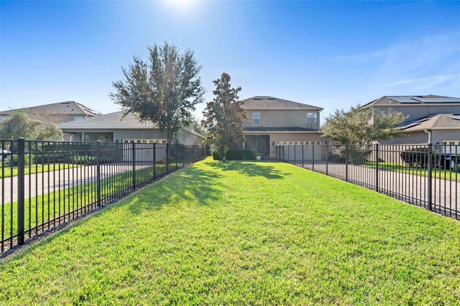 15549 WATERLEIGH COVE DR