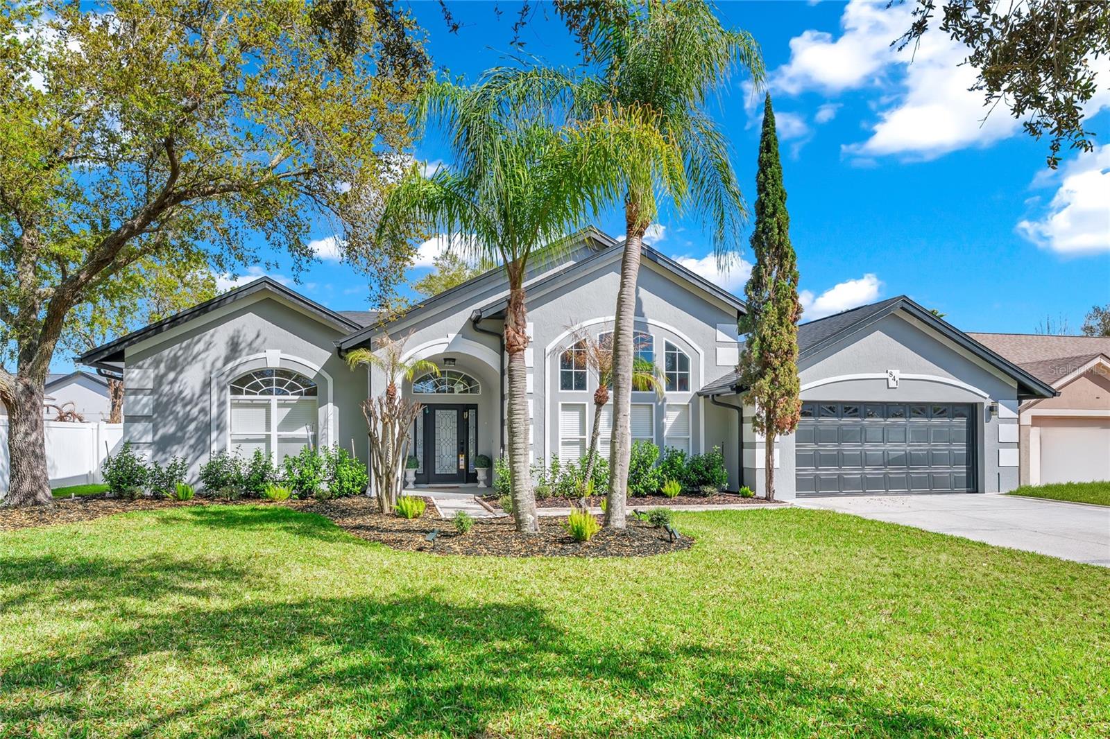 841 GROVESMERE LOOP