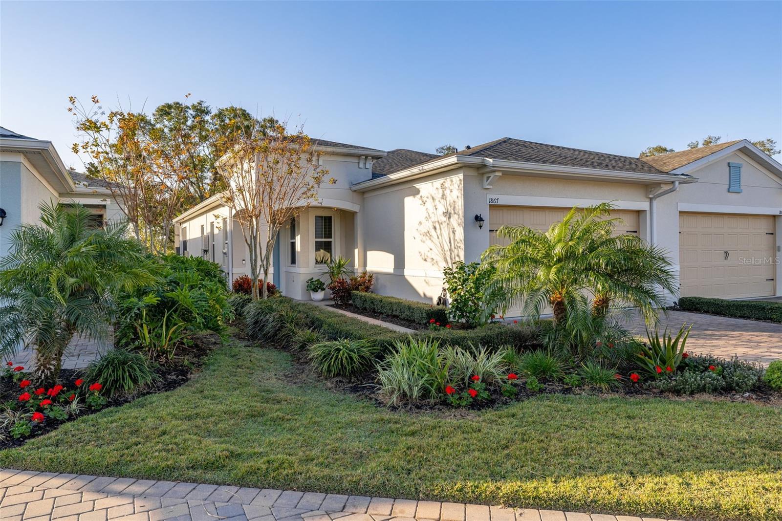 1867 FLORA PASS PL
