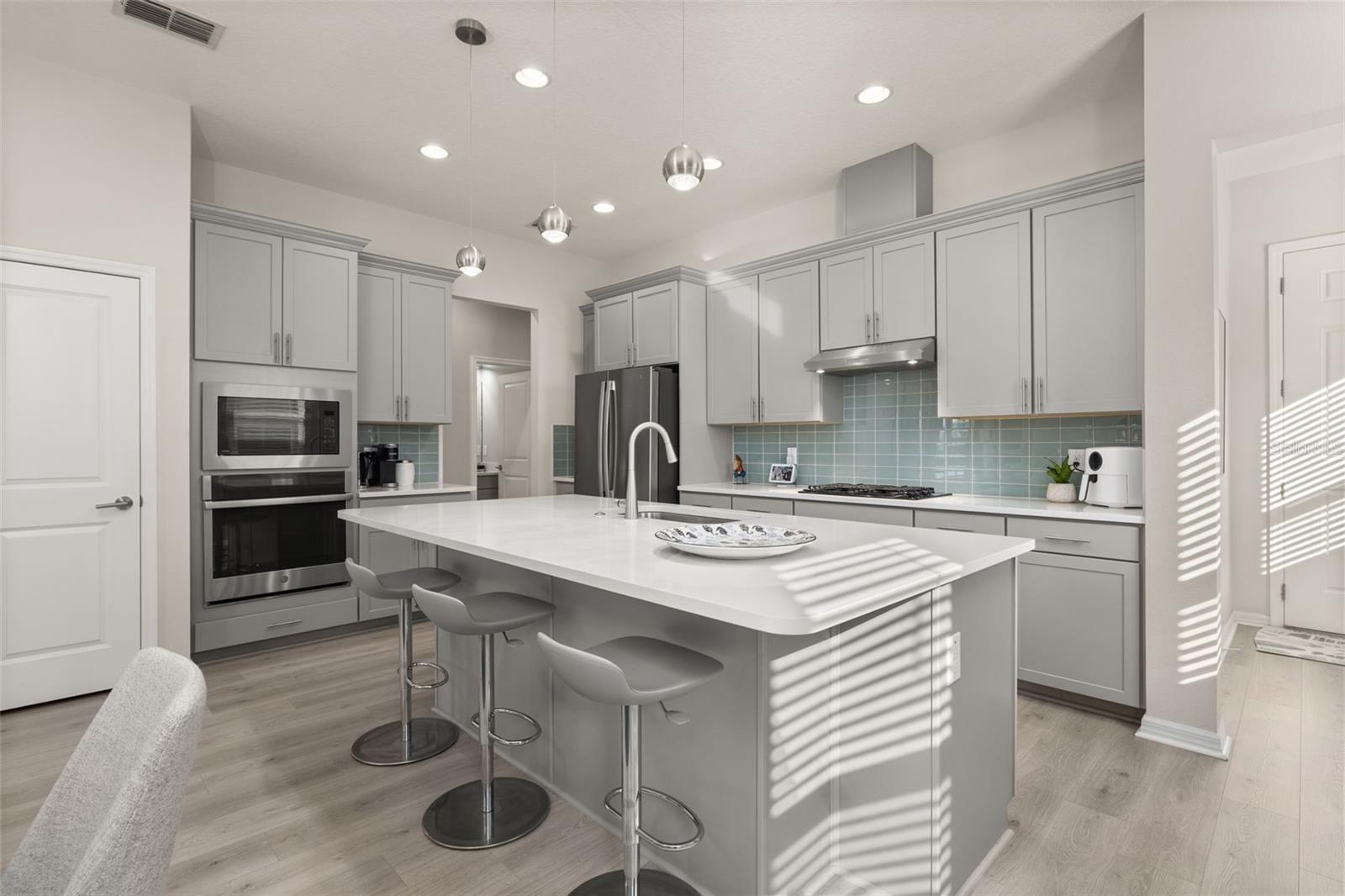 1867 FLORA PASS PL