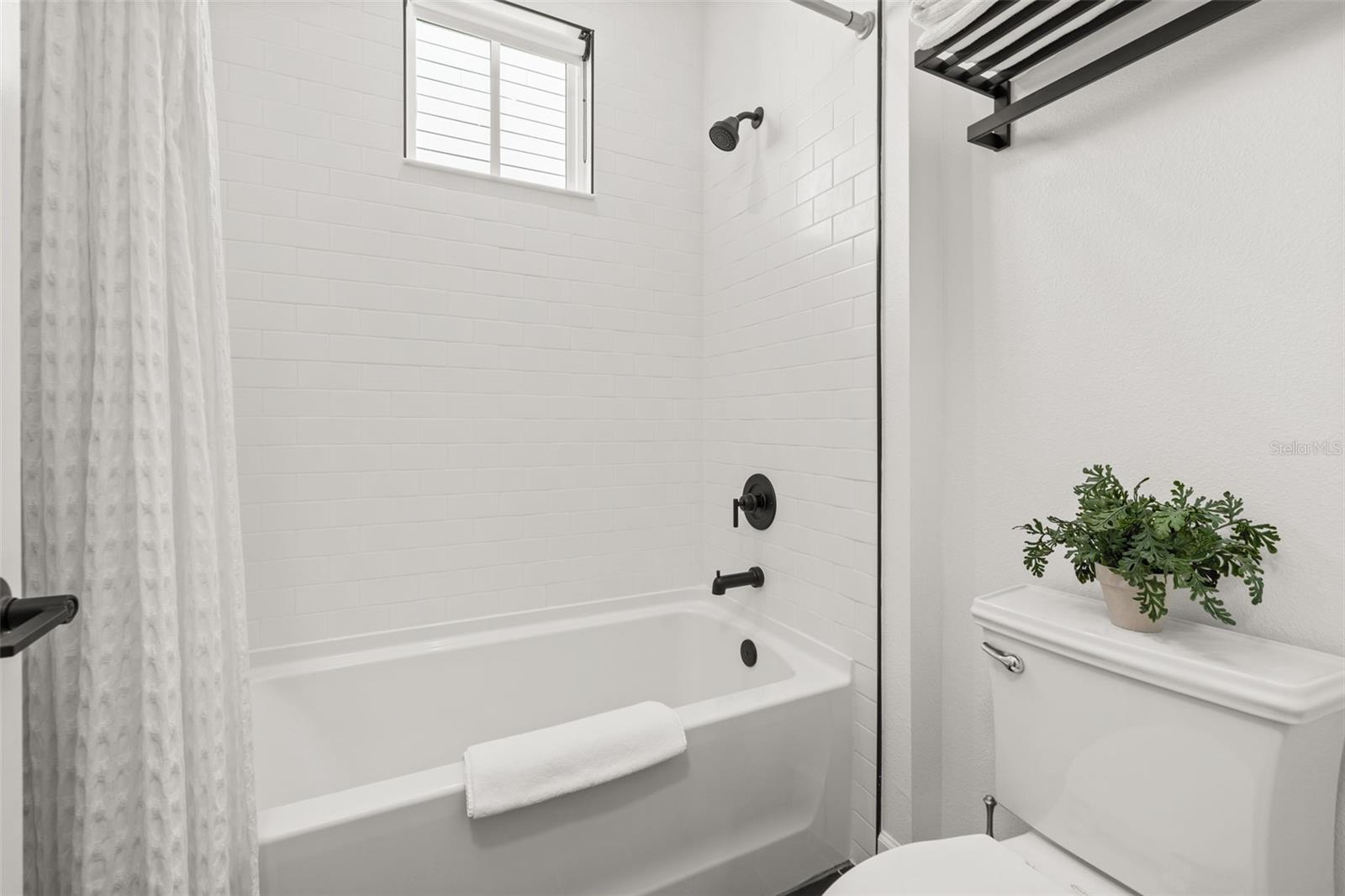 2112 CELEBRATION BLVD