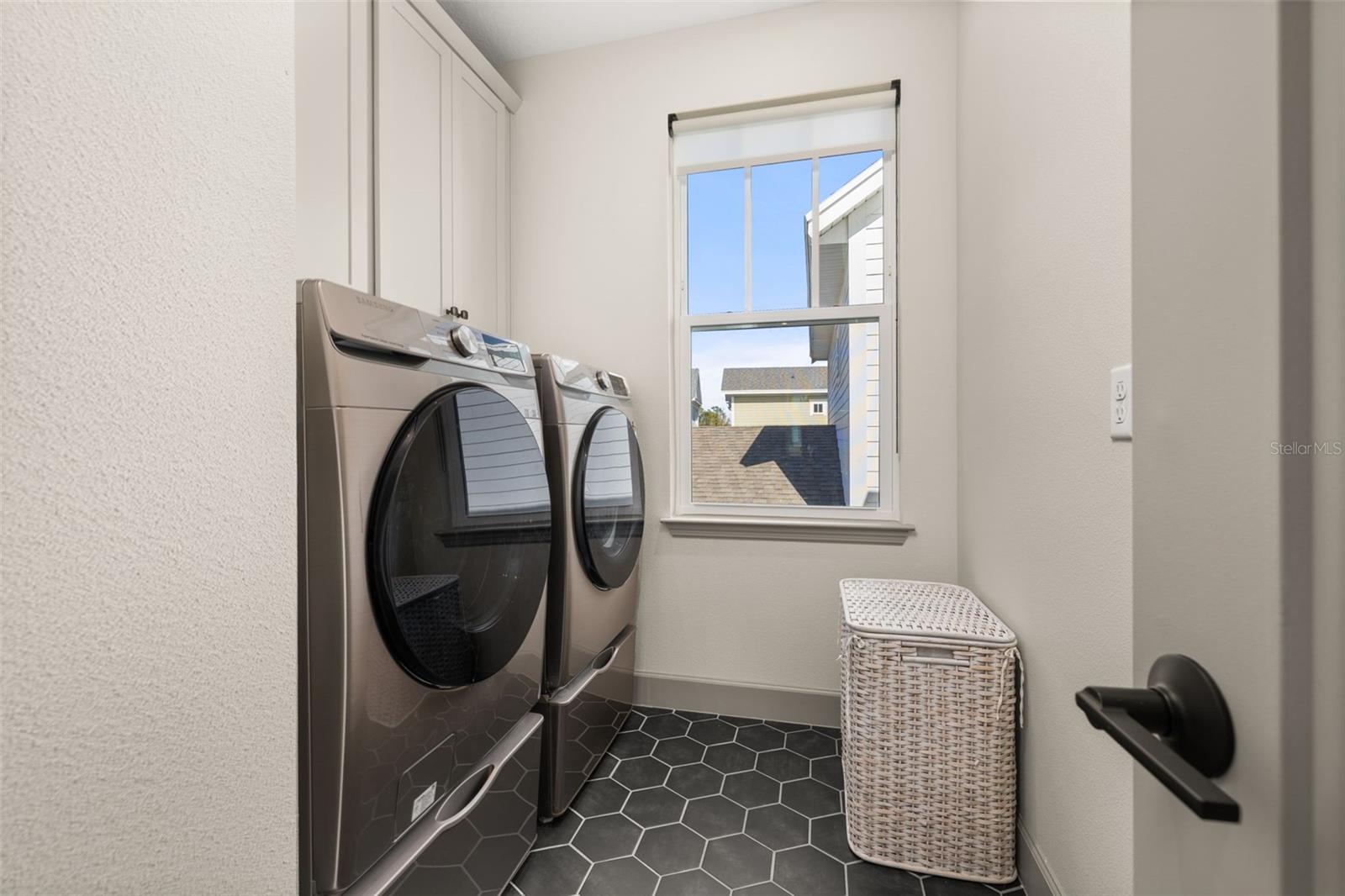 2112 CELEBRATION BLVD