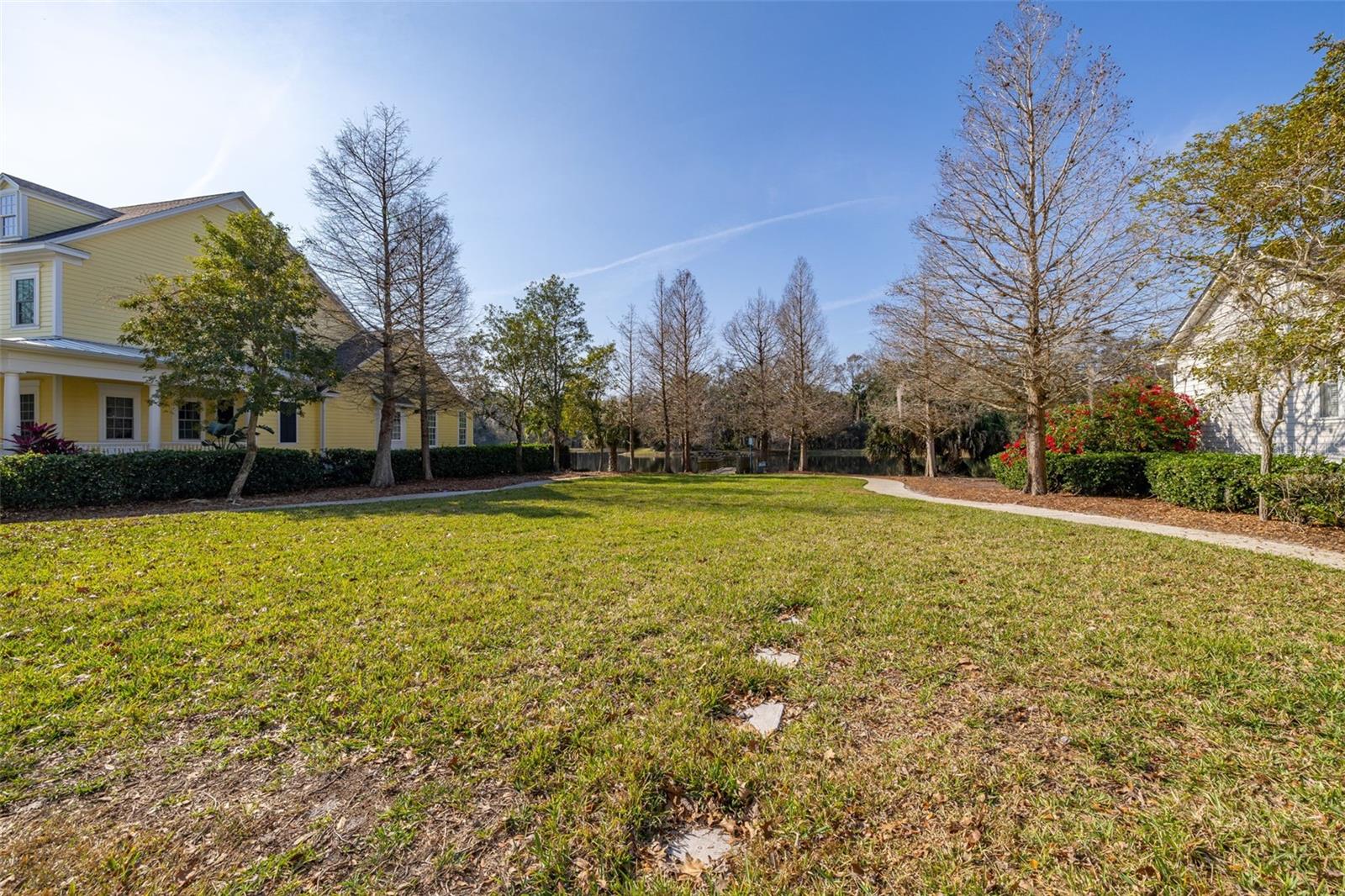 1241 GOLDEN CANNA LN