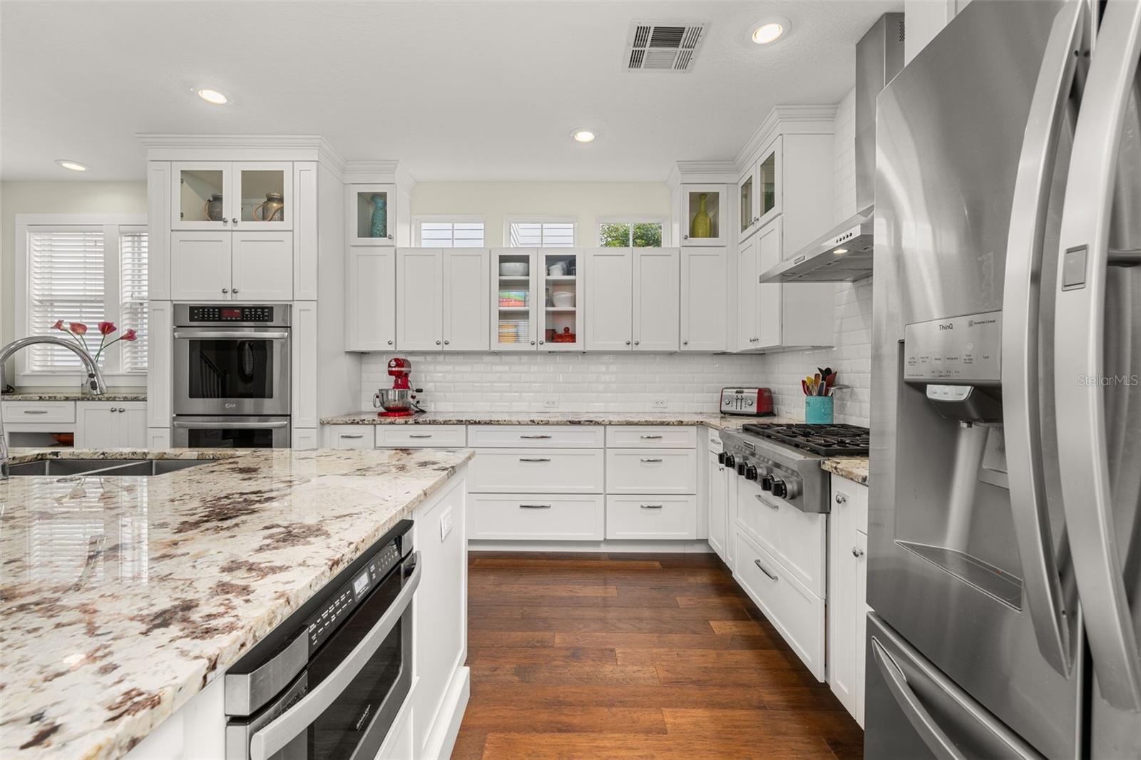 1241 GOLDEN CANNA LN