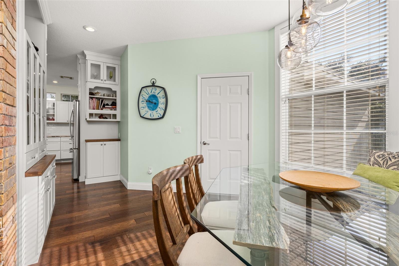 1241 GOLDEN CANNA LN