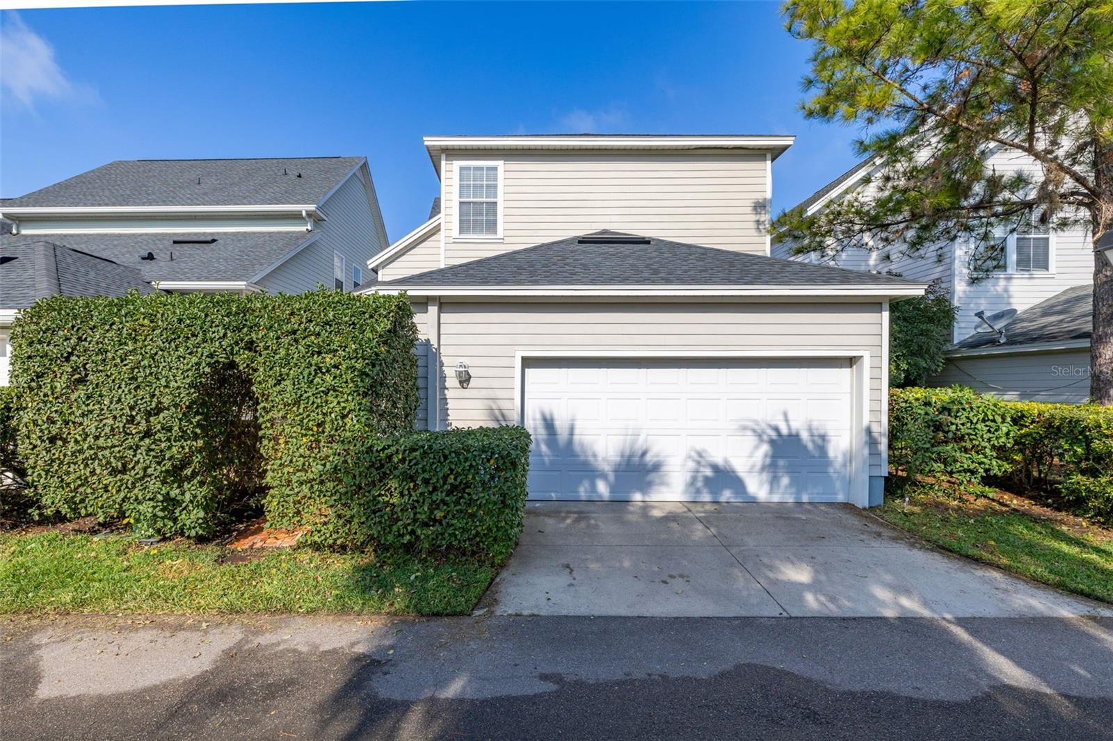 1241 GOLDEN CANNA LN
