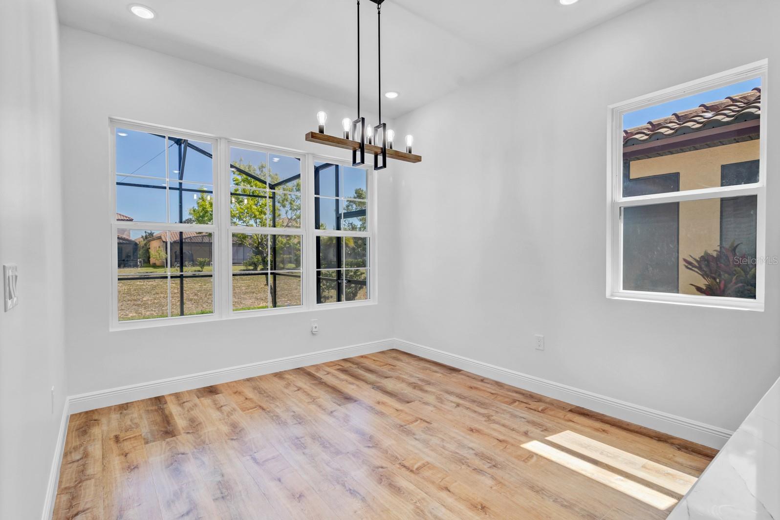 362 VILLA SORRENTO CIR