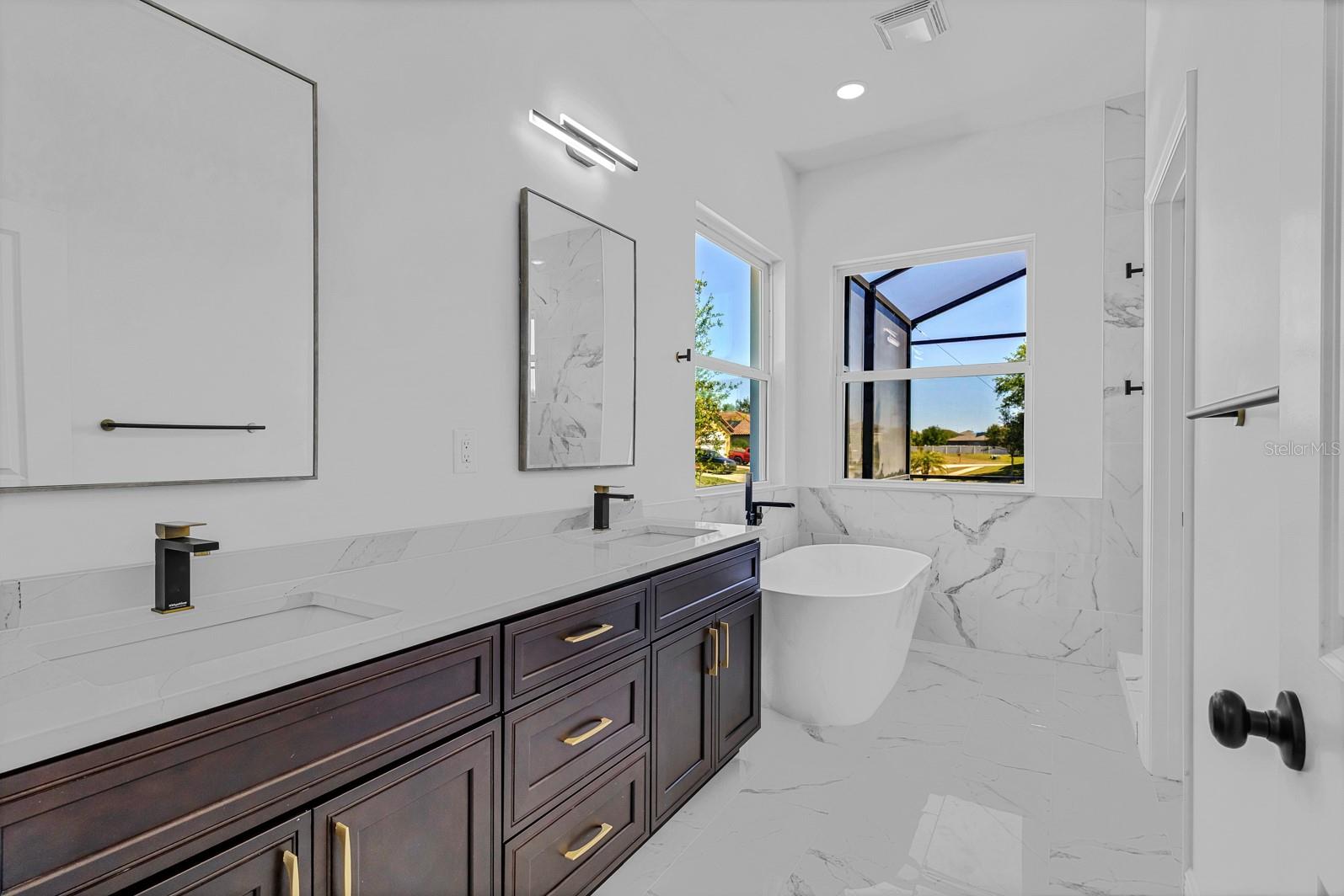362 VILLA SORRENTO CIR