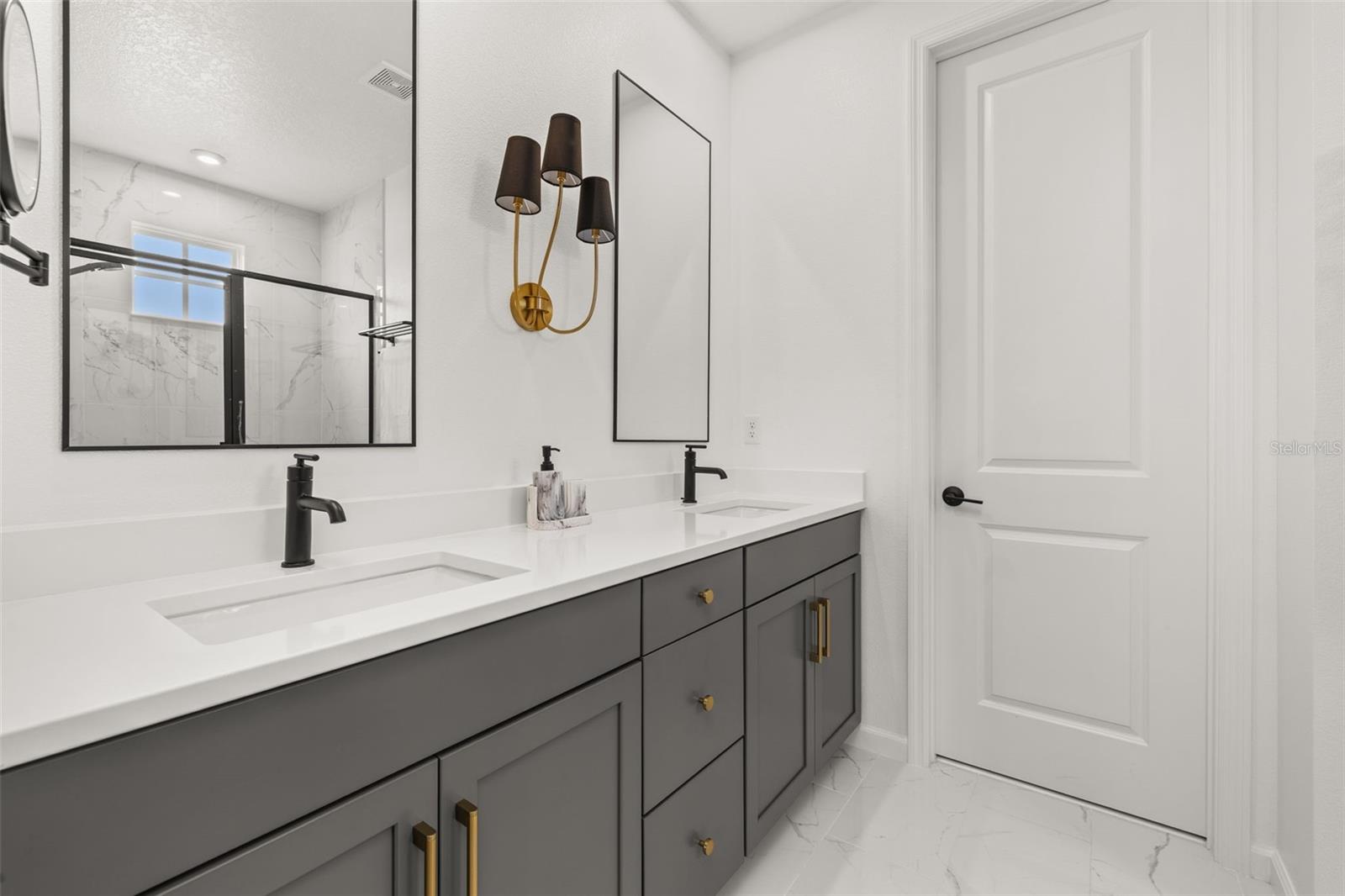 2108 CELEBRATION BLVD