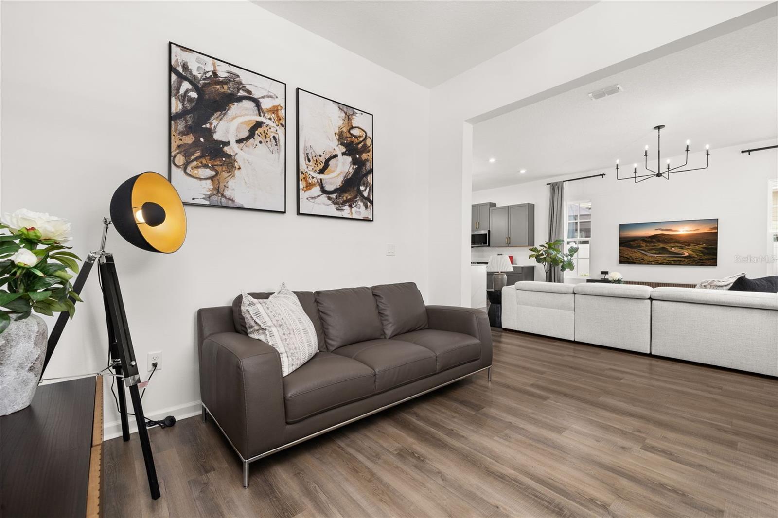 2108 CELEBRATION BLVD