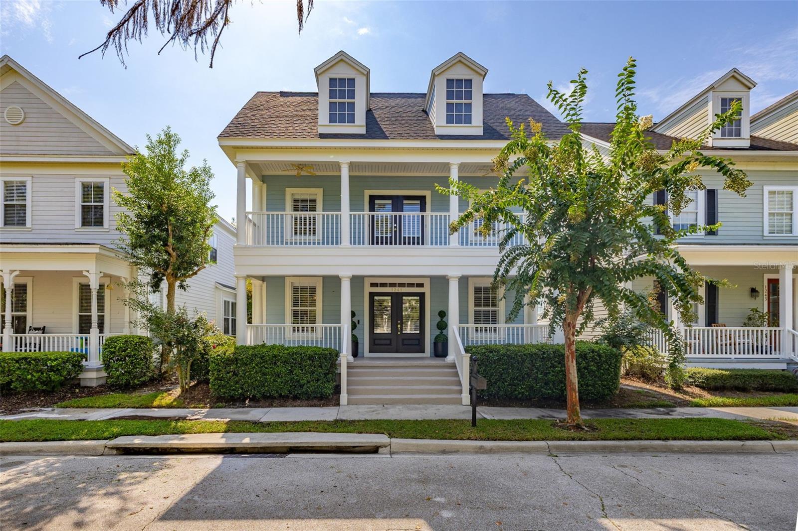 1241 GOLDEN CANNA LN