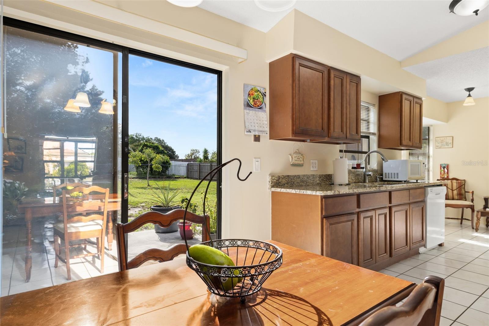 3135 KNIGHTSBRIDGE RD