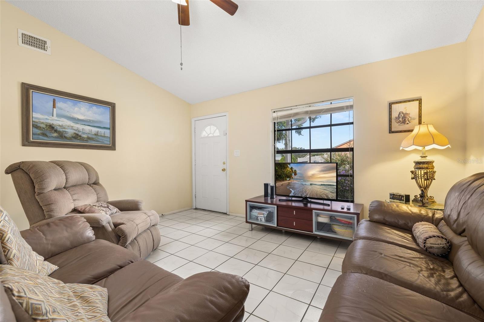 3135 KNIGHTSBRIDGE RD