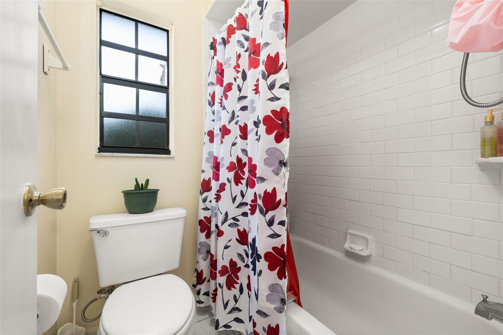 3135 KNIGHTSBRIDGE RD