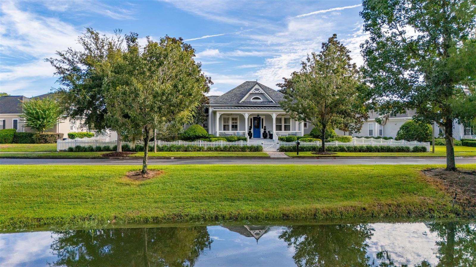 1003 OAK POND DR