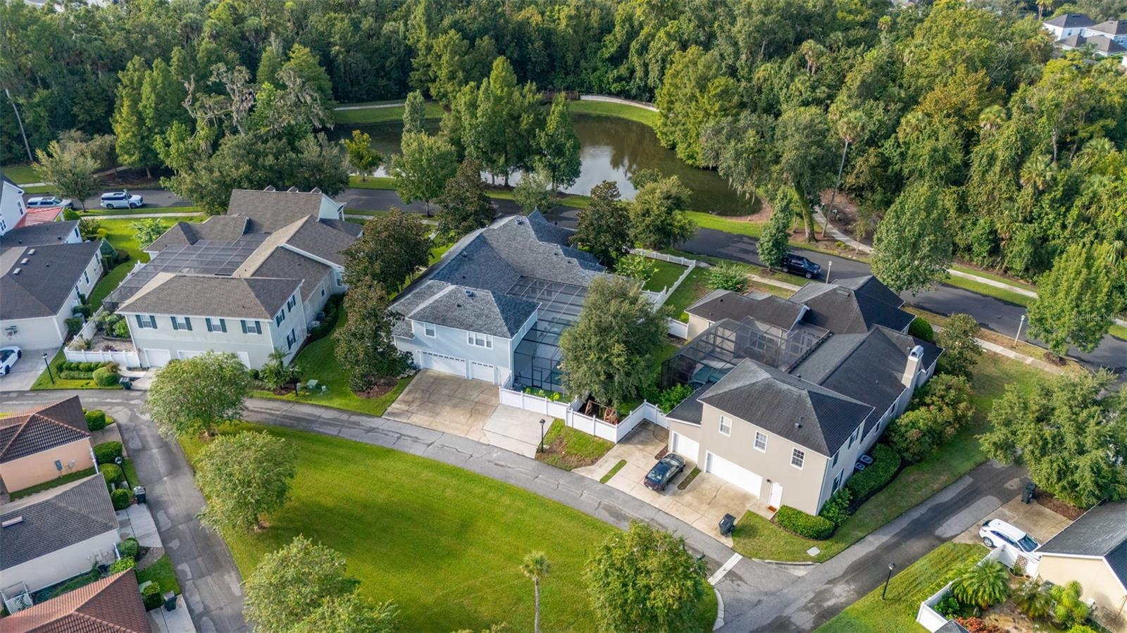 1003 OAK POND DR