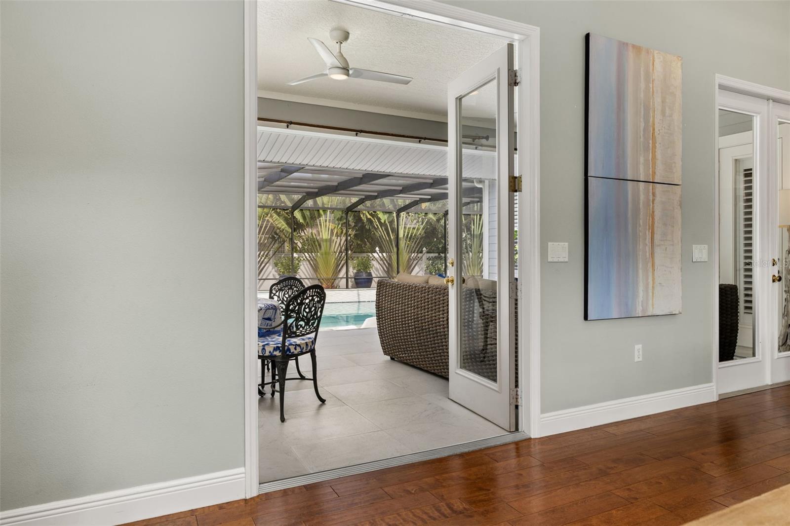 1003 OAK POND DR