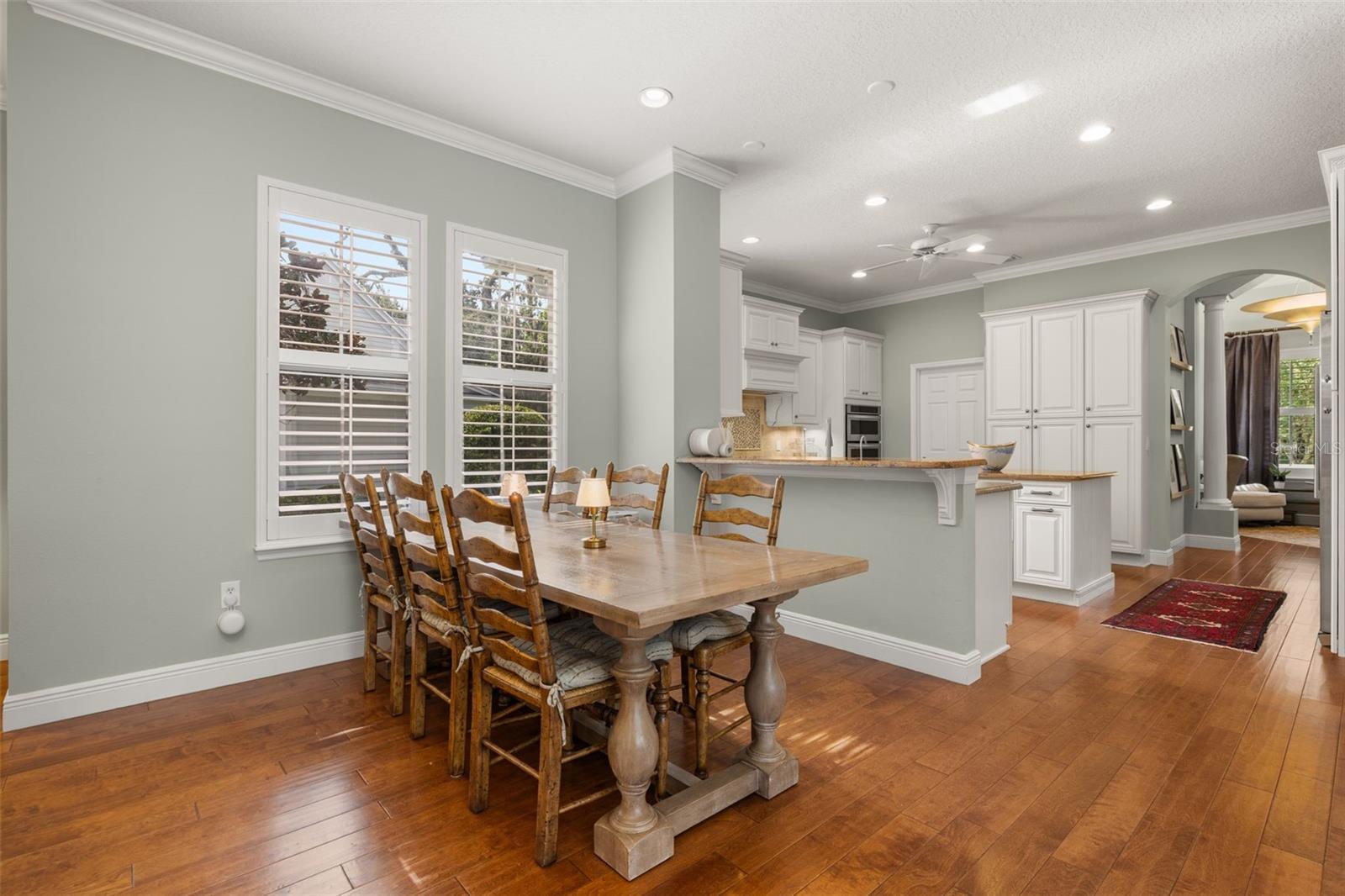 1003 OAK POND DR