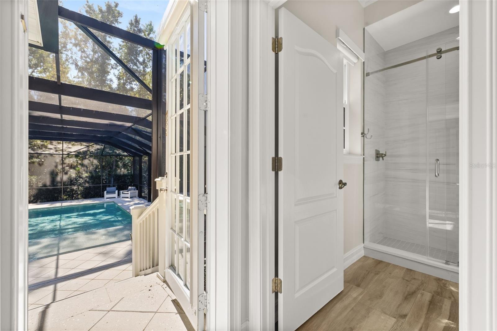 1106 CELEBRATION AVE