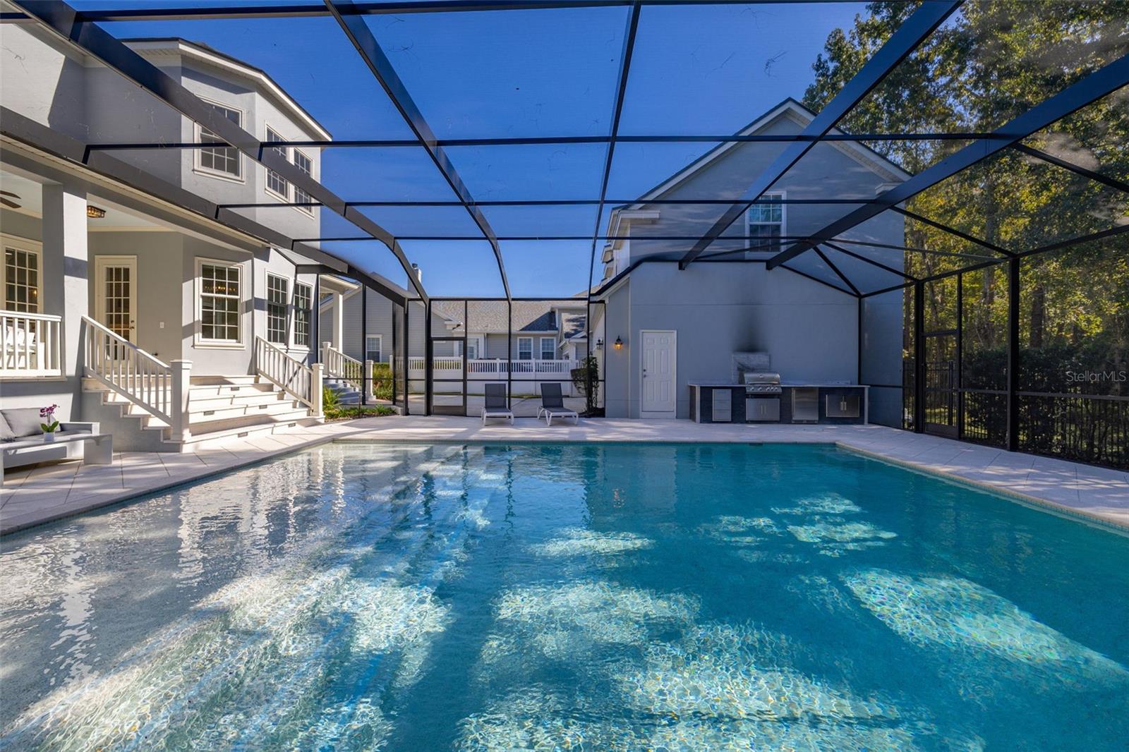 1106 CELEBRATION AVE