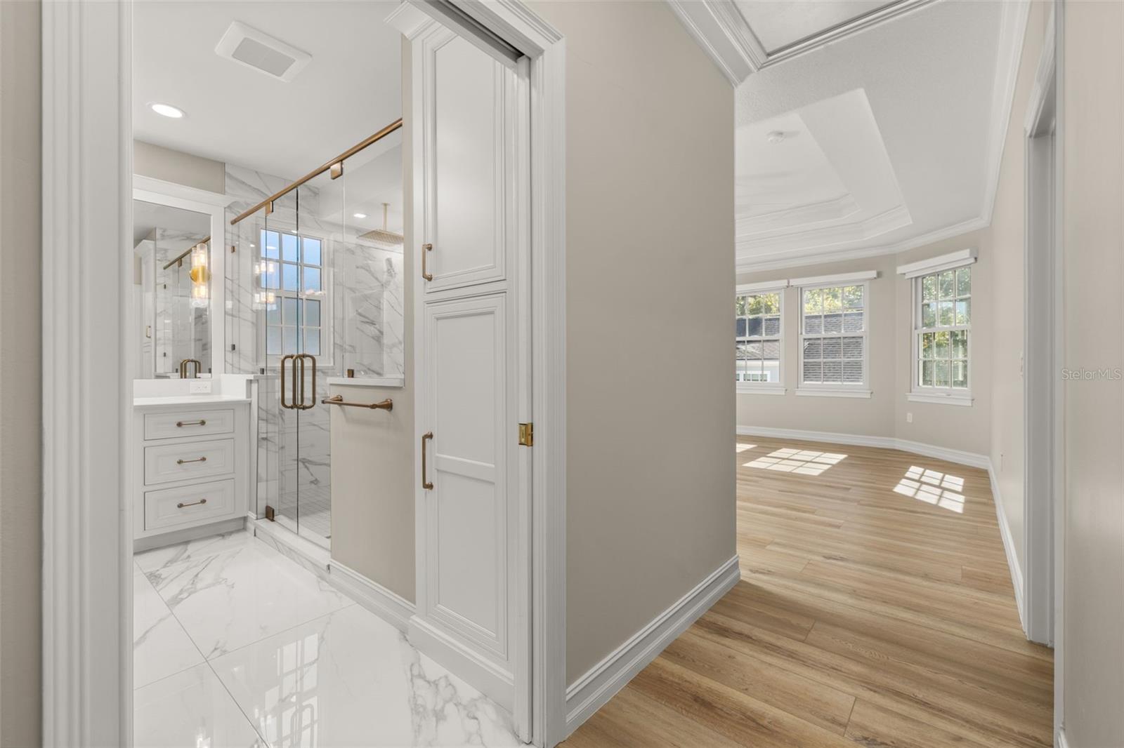 1106 CELEBRATION AVE