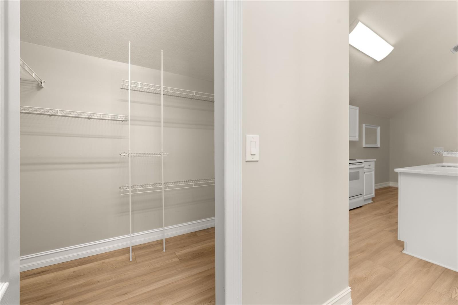 1106 CELEBRATION AVE