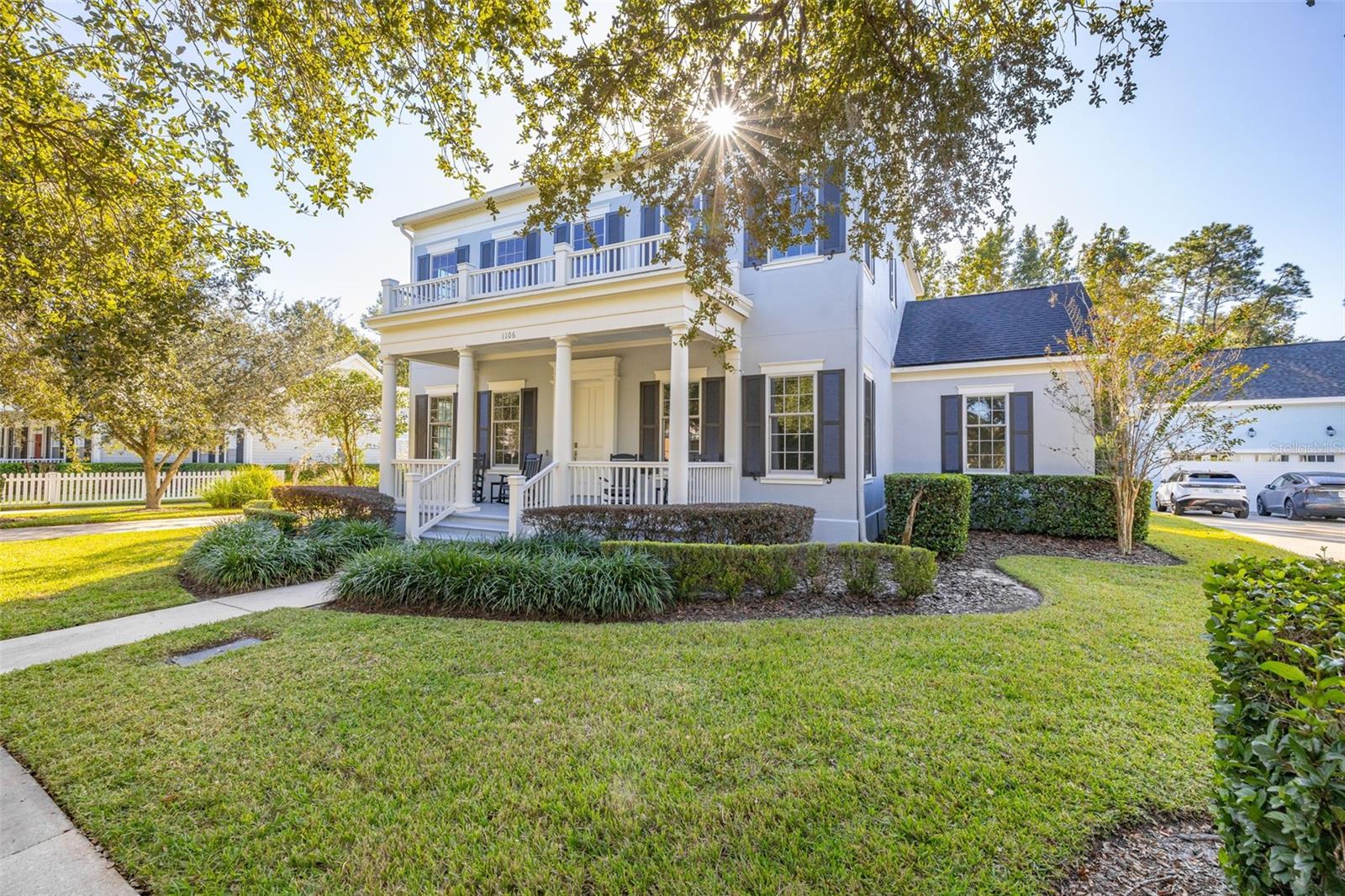 1106 CELEBRATION AVE