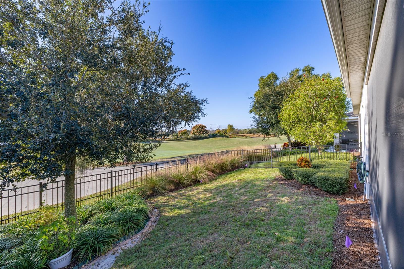 1855 FLORA PASS PL