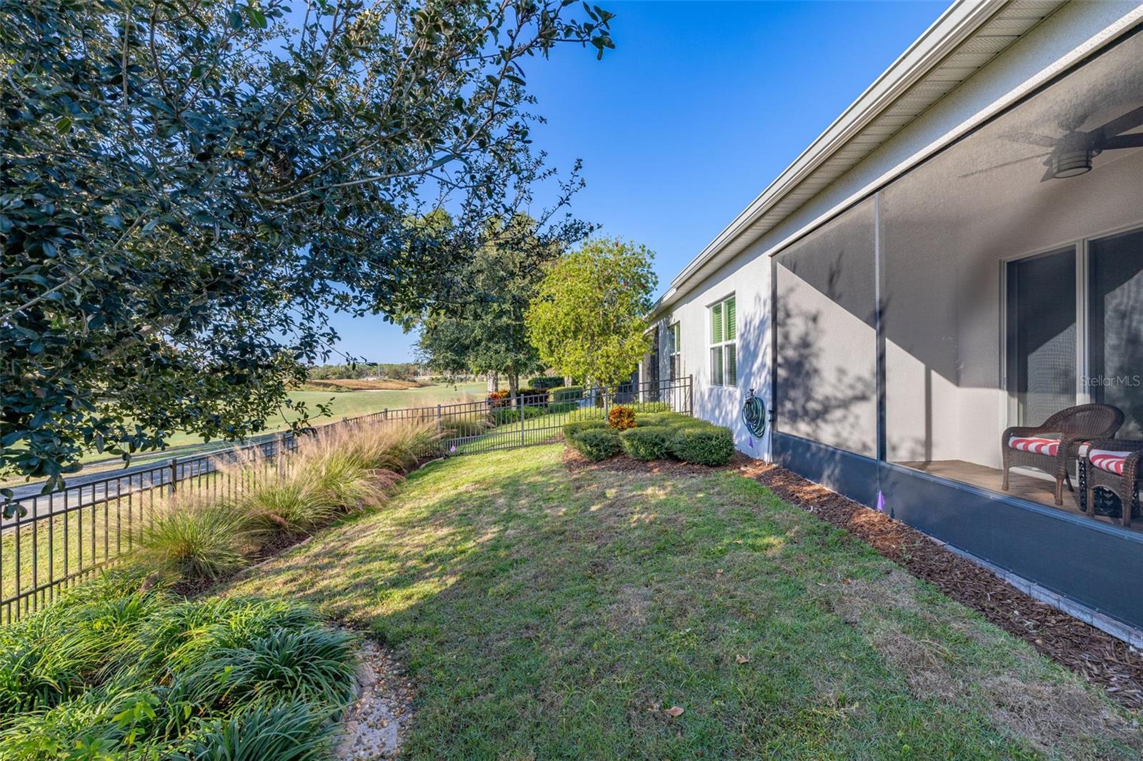 1855 FLORA PASS PL