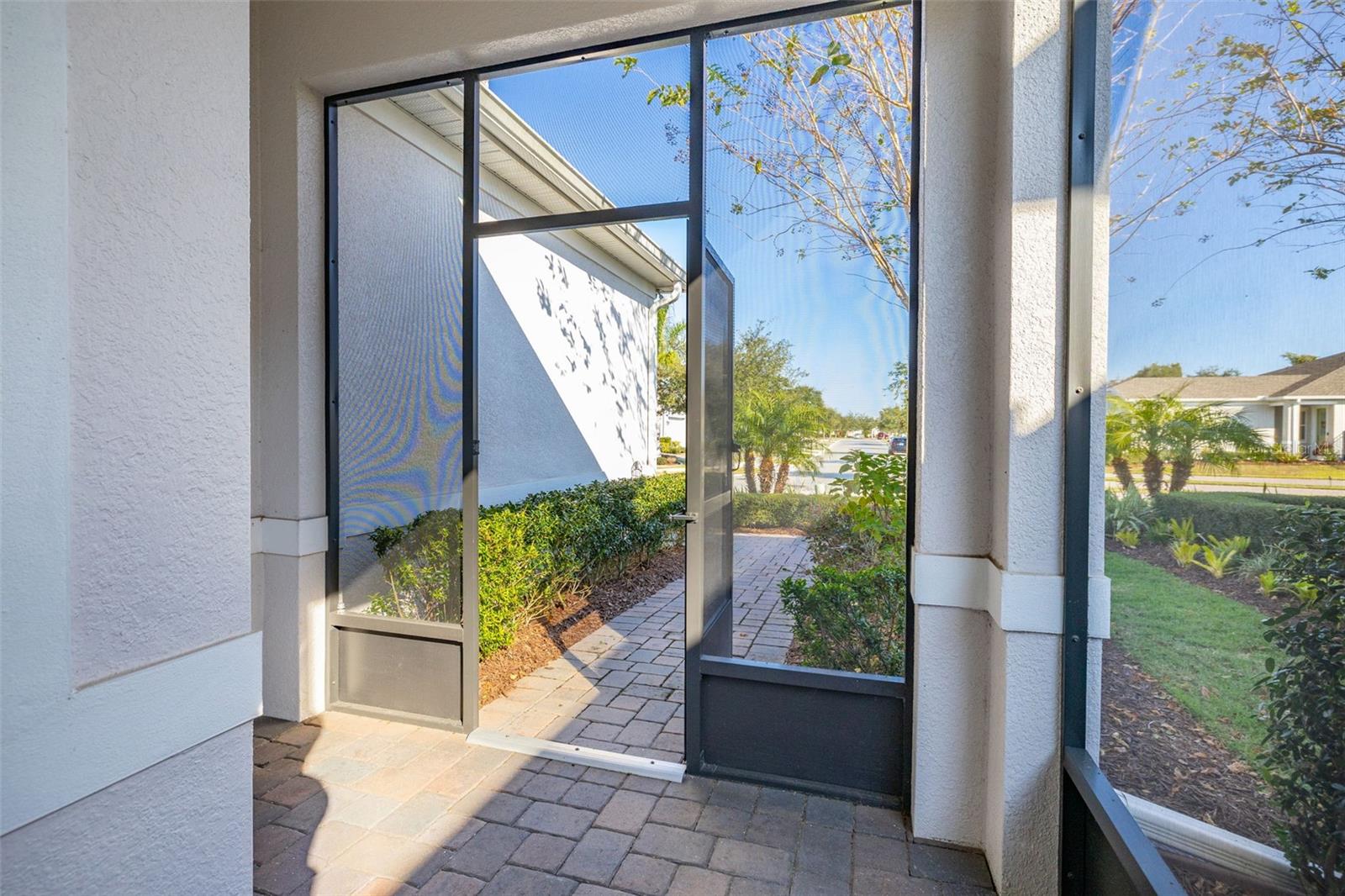 1855 FLORA PASS PL