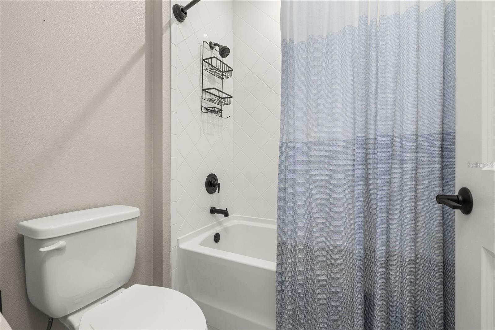 7489 ESTUARY LAKE LOOP