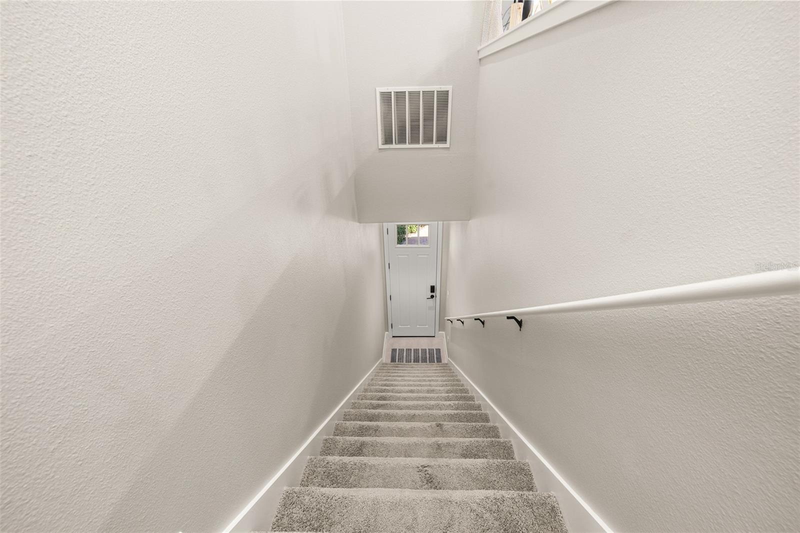 7489 ESTUARY LAKE LOOP