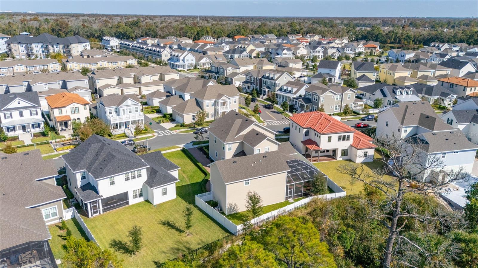 7489 ESTUARY LAKE LOOP