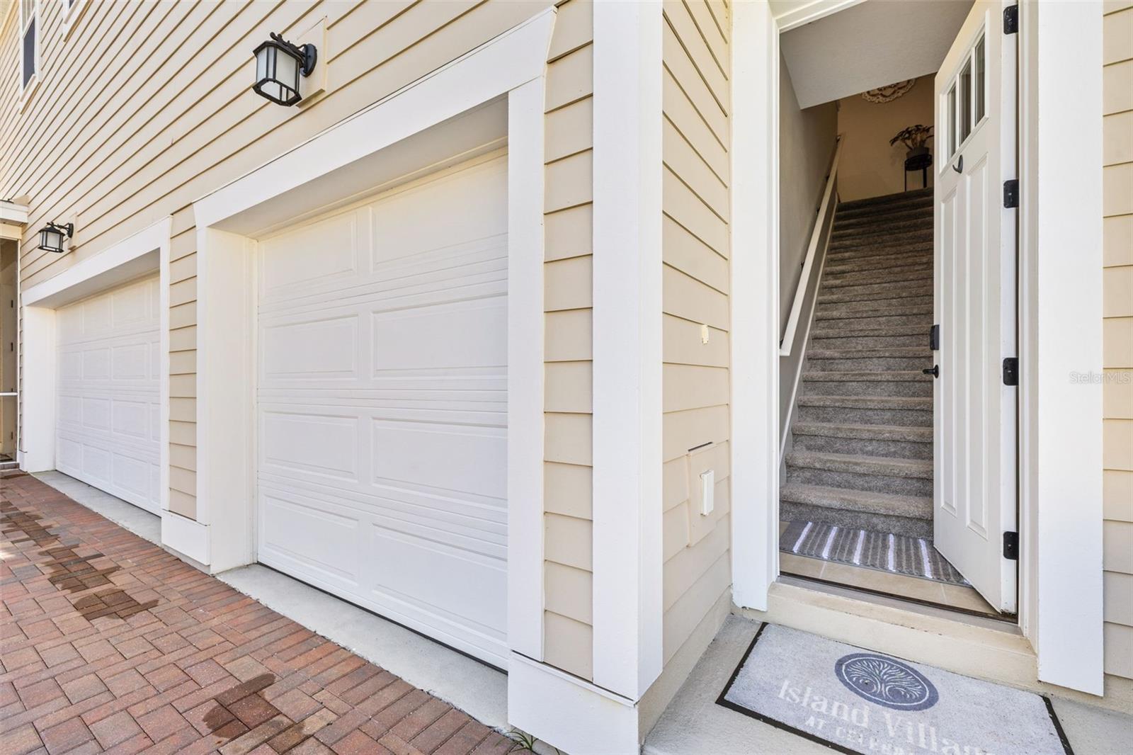 7489 ESTUARY LAKE LOOP